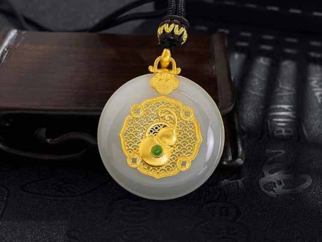 武汉周生生今日金价多少一克（2026年2月9日）