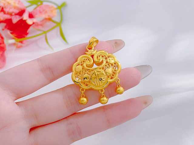 3月11日白银T+D日内短线走低 最新报22105.00元/千克