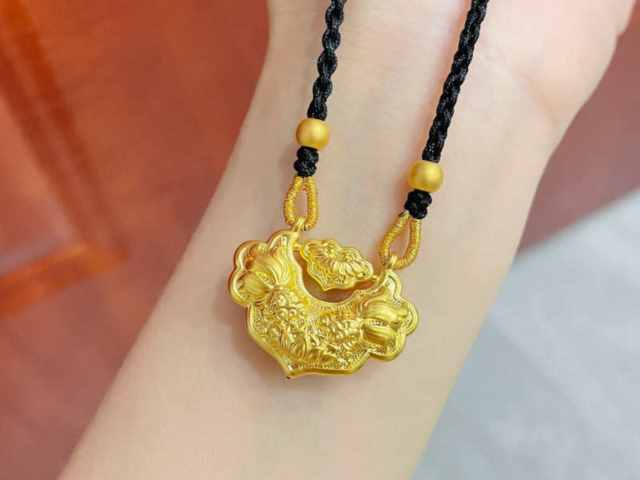 2025年熊猫金币5枚套装价目表（2026年01月16日）