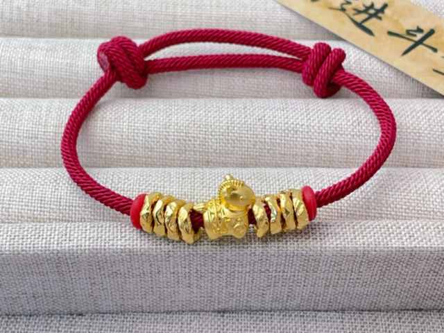 上海老庙黄金价格今天多少一克（2026年2月13日）