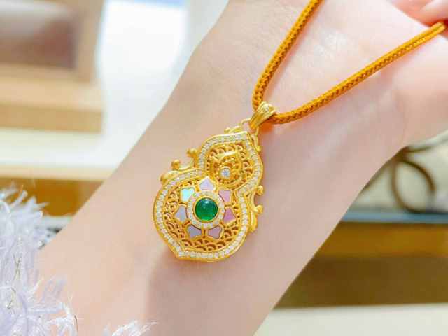 今日珠宝品牌铂金价格多少钱一克(2026年3月11日)