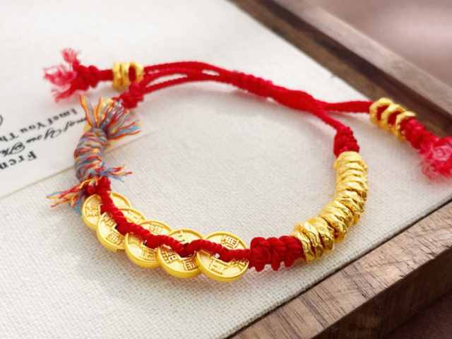 潮宏基黄金价格今天多少一克（2026年01月17日）