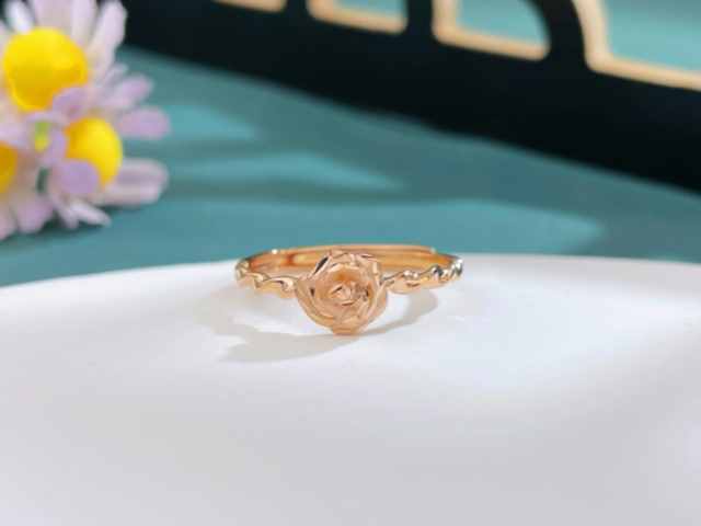 交易员恐慌押注转向加息 白银关注反弹空间