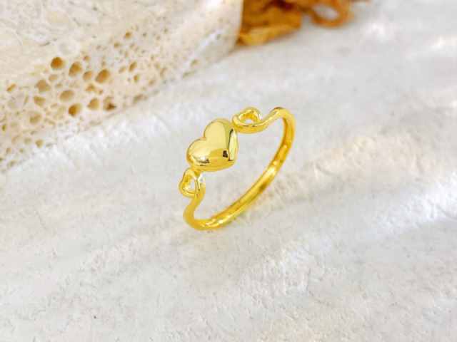 1月22日潮宏基黄金价格报1498元/克 较昨日保持不变