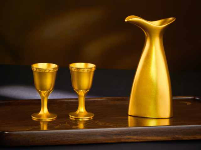 3月12日济南周大生黄金1586元/克 铂金报852元/克