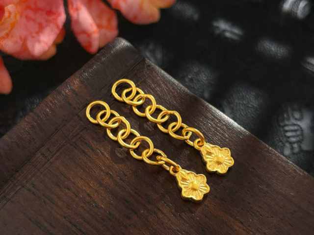 【黄金etf持仓量】2月3日黄金ETF较上一交易日减少3.72吨