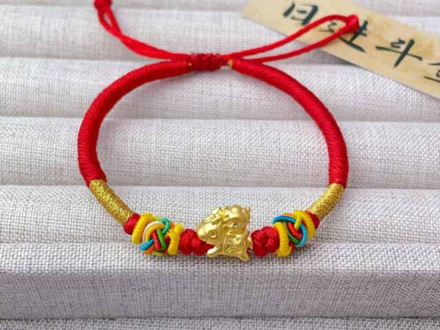 特朗普抵达达沃斯主导议程 国际金关注4640支撑