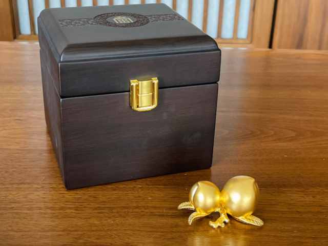 重庆六福今日黄金价格多少钱一克（2026年1月27日）