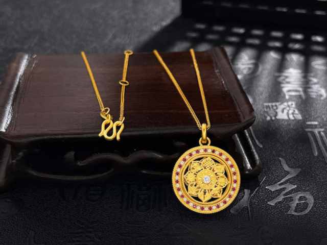 2026年4月29日珠宝首饰板块报445.31点涨幅1.46%