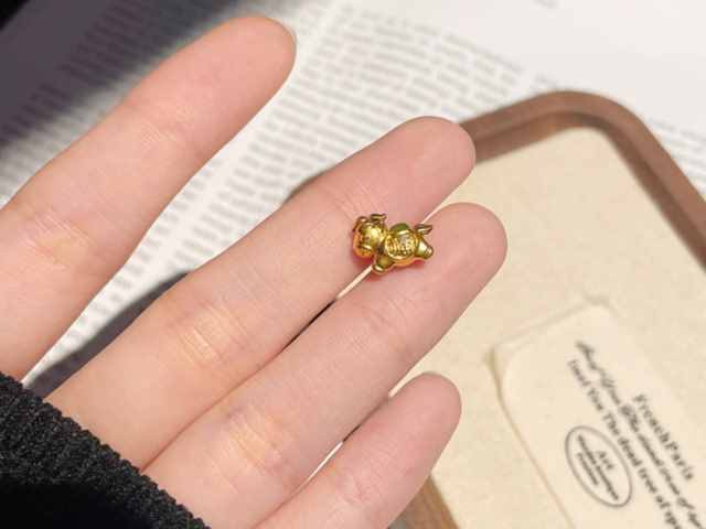 上海老庙黄金价格今天多少一克（2026年01月27日）