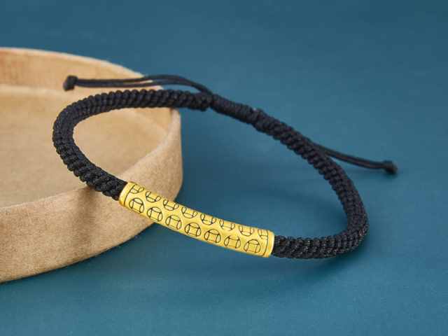 国外铂金pt900今天多少美元一盎司（2026年02月20日）