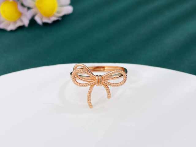 4月7日金兰首饰黄金报1436元/克 铂金778元/克