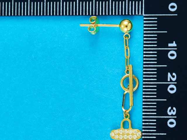 3月12日明牌珠宝黄金价格报1586元/克 较上一日下跌13元/克