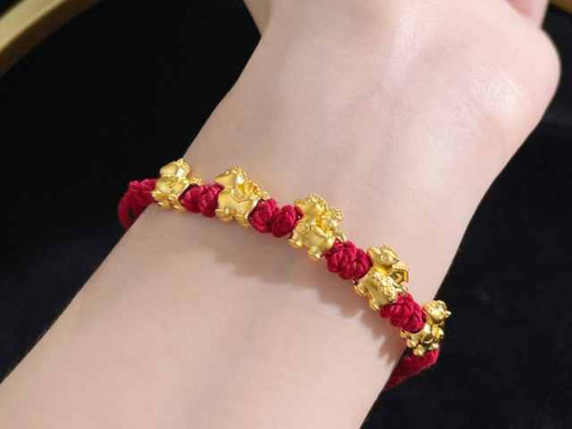 今日济南金条回收价格多少钱一克（2026年04月15日）