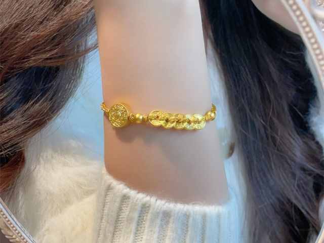 今日沈阳老凤祥黄金价格查询（2026年3月5日）