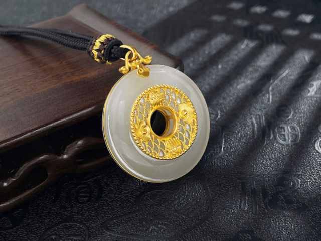 香港周生生铂金多少钱一克（2026年04月22日）