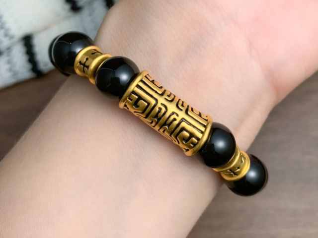 今日香港黄金价格查询（2026年3月5日）