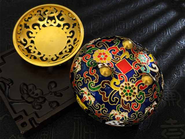 嘉华珠宝黄金价格今天多少一克（2026年02月03日）