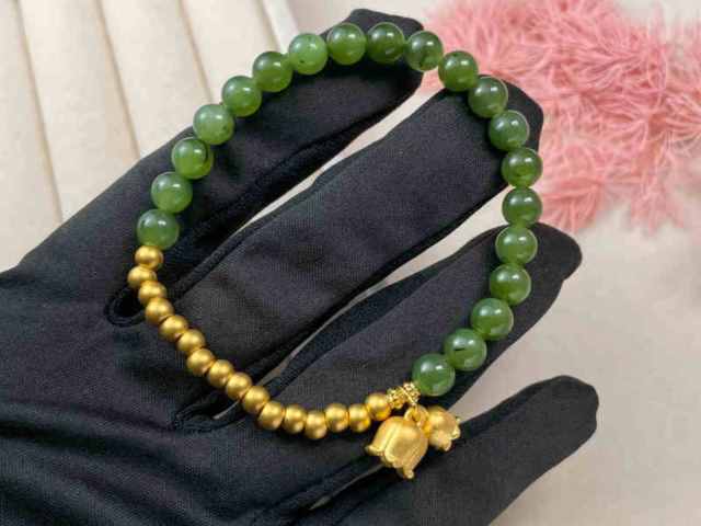 今日水贝金饰回收价格查询（2026年01月15日）