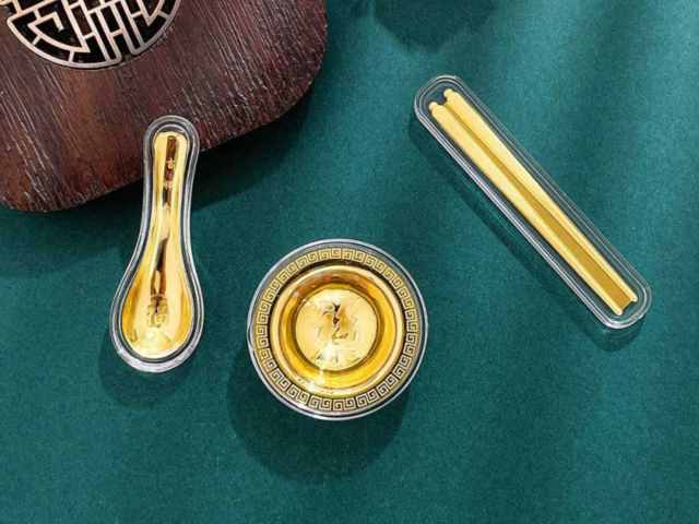 2025版熊猫纪念币150克精制金币现在市场价是多少（2026年02月09日）