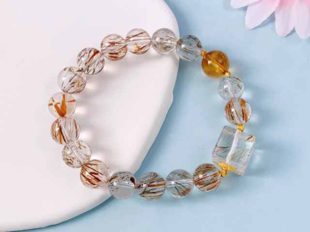 今日哈尔滨菜百黄金价格查询(2026年2月2日)